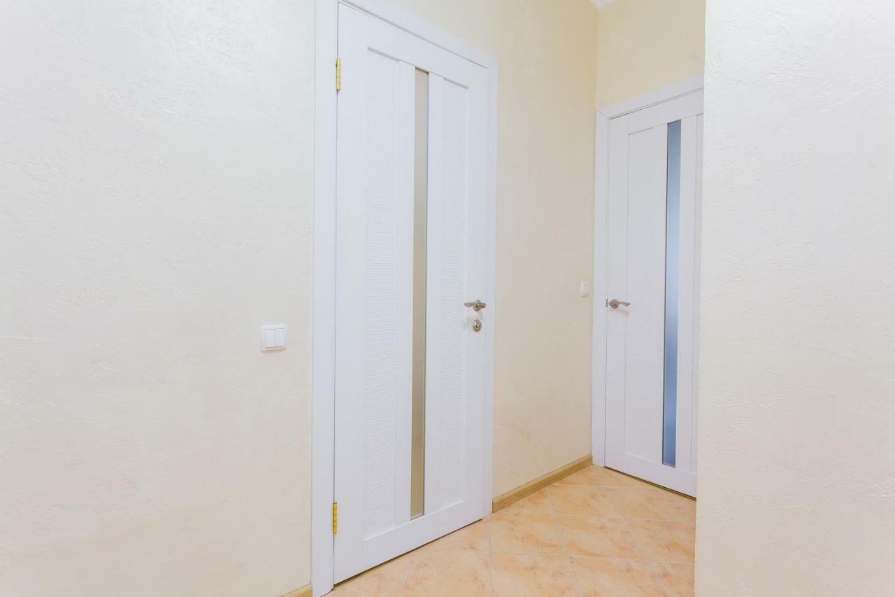 Business Class Apartment At Lomonosova Kijev Kültér fotó